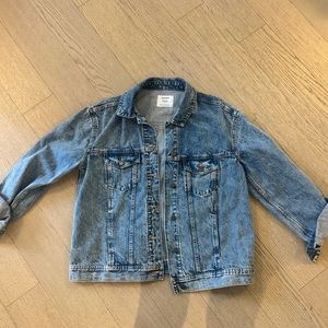 Old Navy Boyfriend Jean Jacket, M